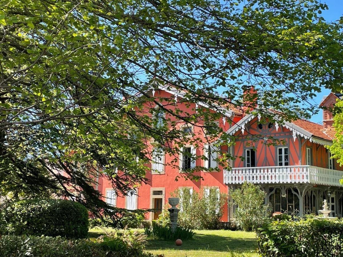 Domaine La Belle Histoire - Gite Cote Parc Besset Dış mekan fotoğraf