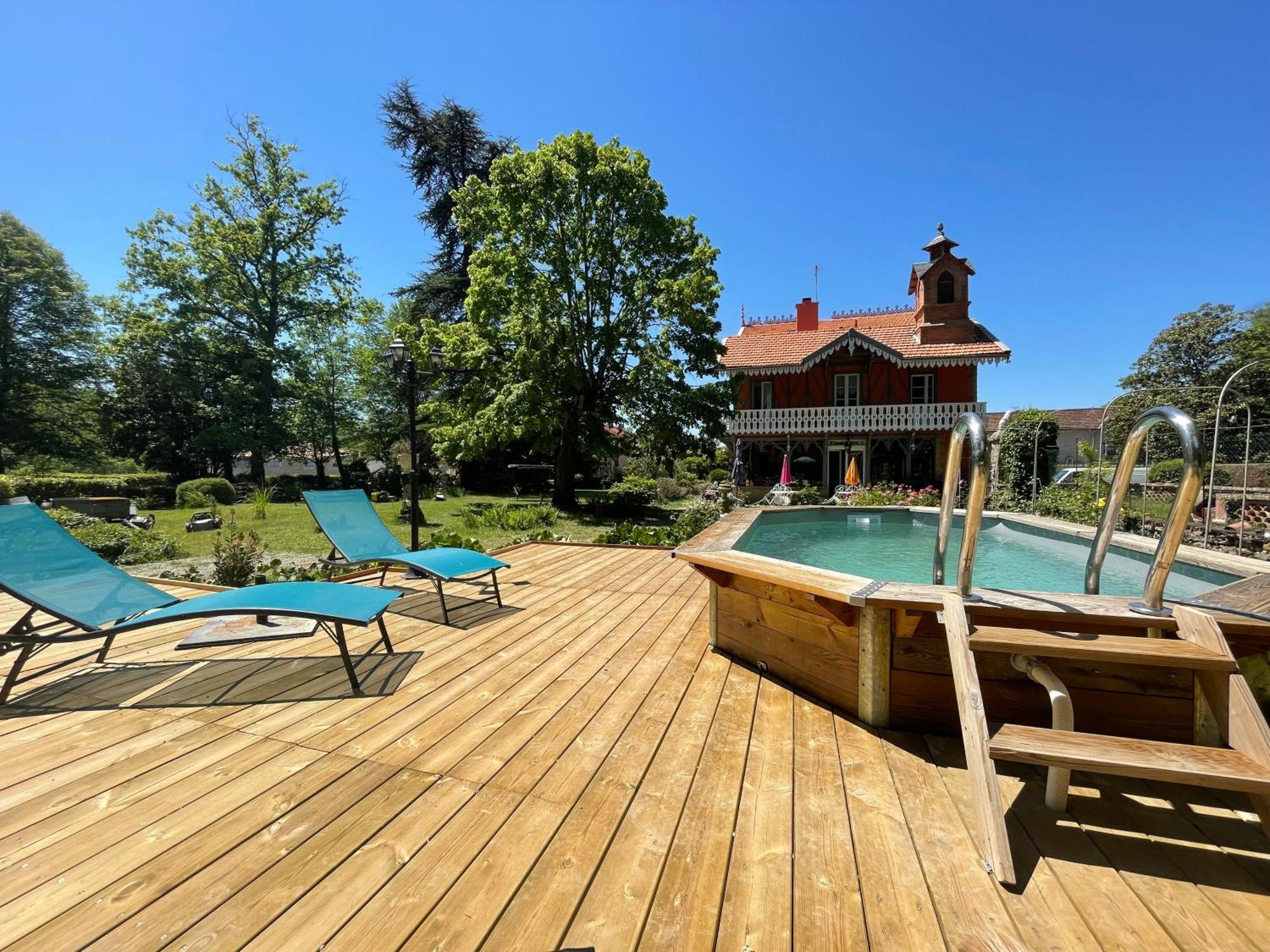 Domaine La Belle Histoire - Gite Cote Parc Besset Dış mekan fotoğraf